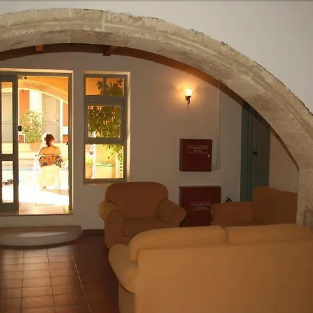 Vecchio Hotel 3*