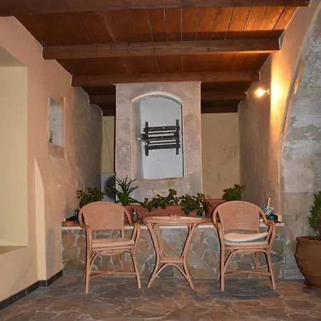 Vecchio Hotel 3*